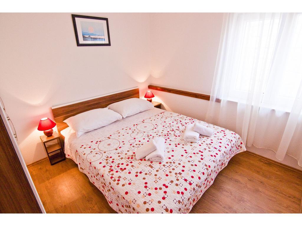 Apartments Cambi Kaštela 部屋 写真
