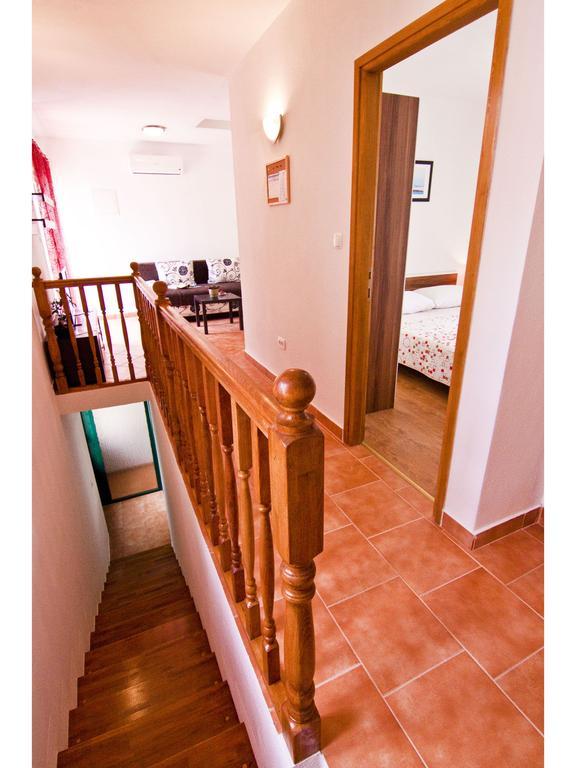 Apartments Cambi Kaštela 部屋 写真