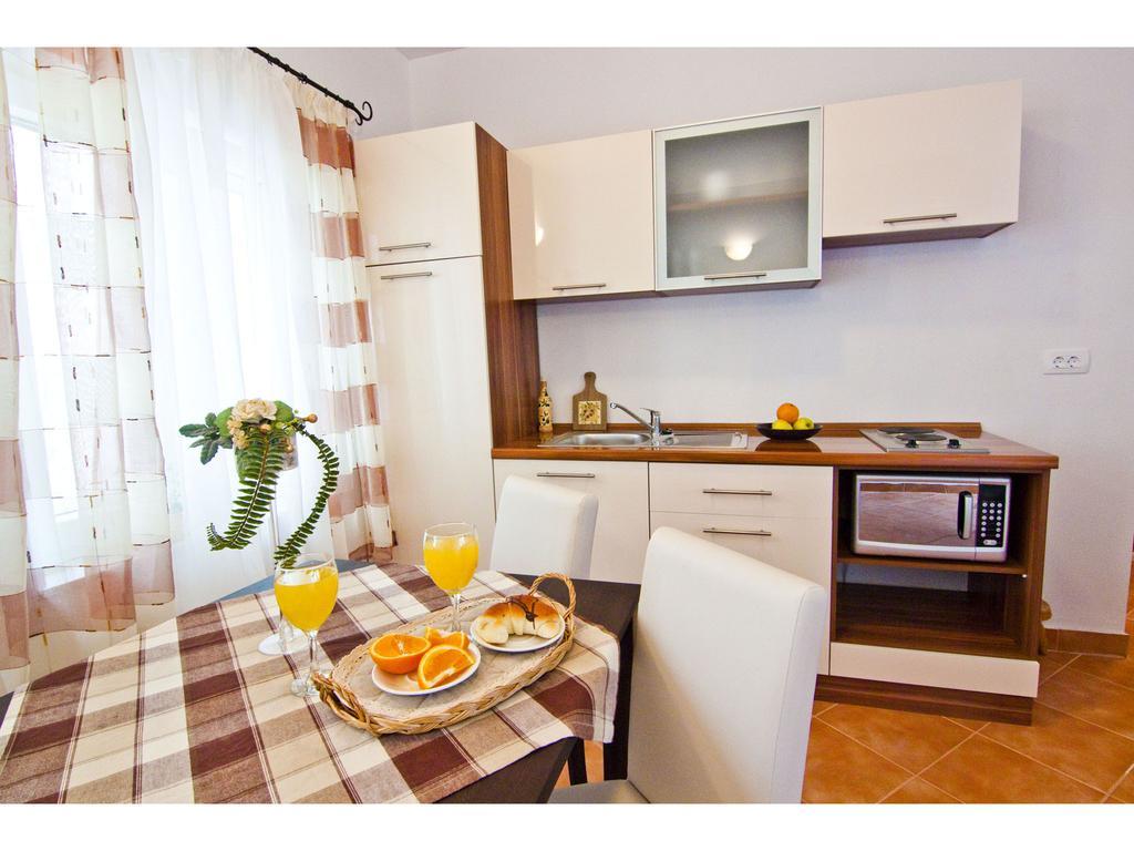 Apartments Cambi Kaštela 部屋 写真